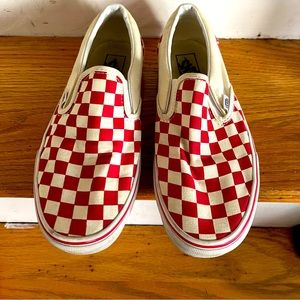 Vans red checkered pattern mens 7.5 ( W 9) pre owned